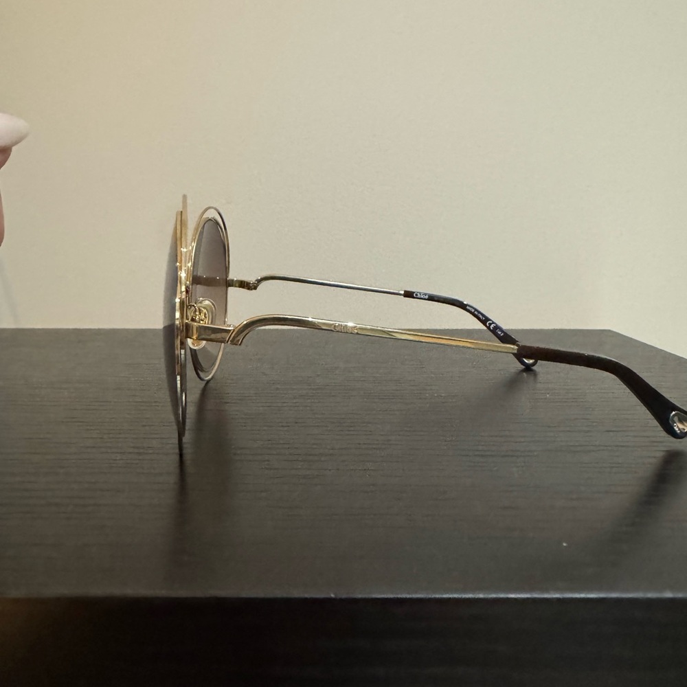 Chloè Carlina Sunglasses Gold - Picture 13 of 16